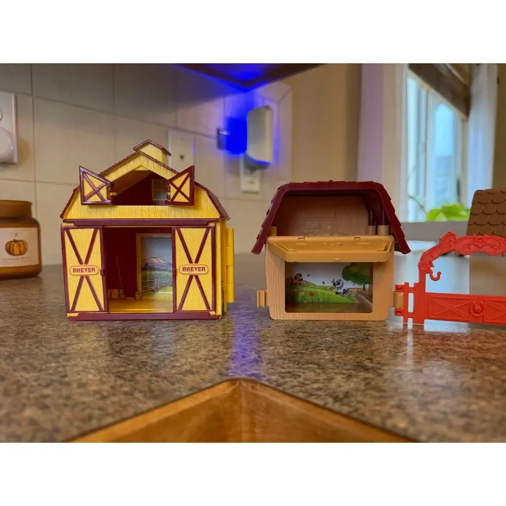 Mattel Spirit Untamed Minis barn playsets miniature horses and people lot
